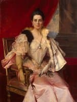 Zinaida Yusupova with the famous Yusupov family La Pelegrina pearl