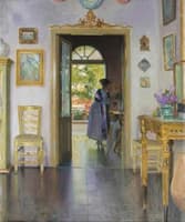 Mujer en el interior